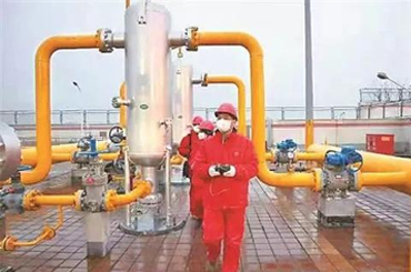 新冠疫情會(huì)給國(guó)際石油市場(chǎng)帶來(lái)哪些風(fēng)險(xiǎn)沖擊？